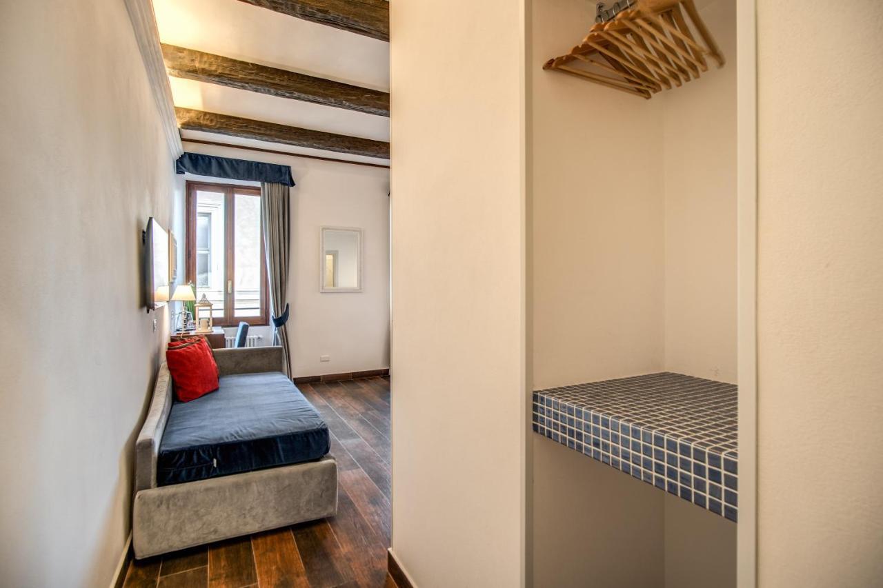 Pensionat Piazza Di Spagna Comfort 3*