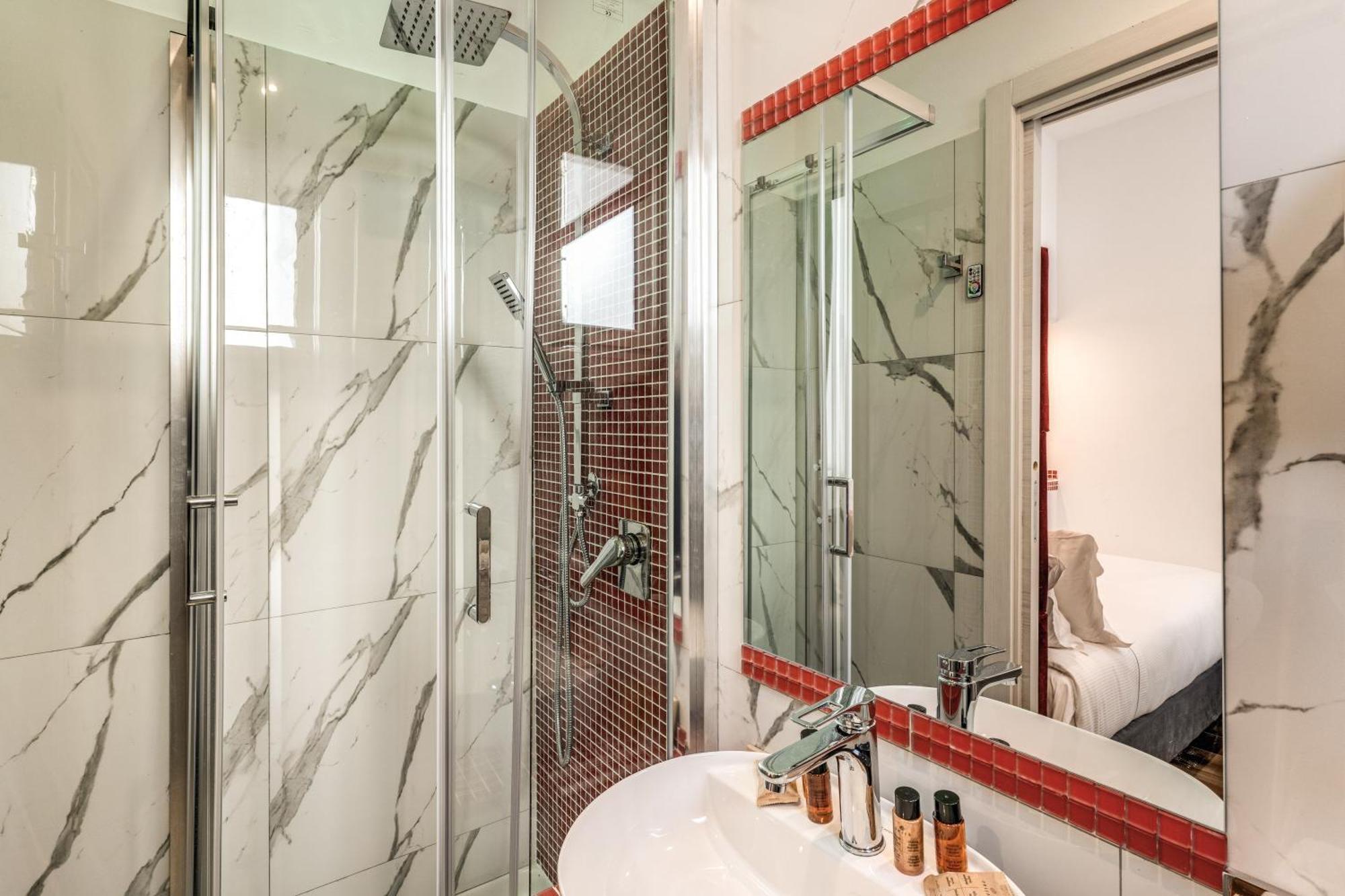 Pensionat Piazza Di Spagna Comfort 3*
